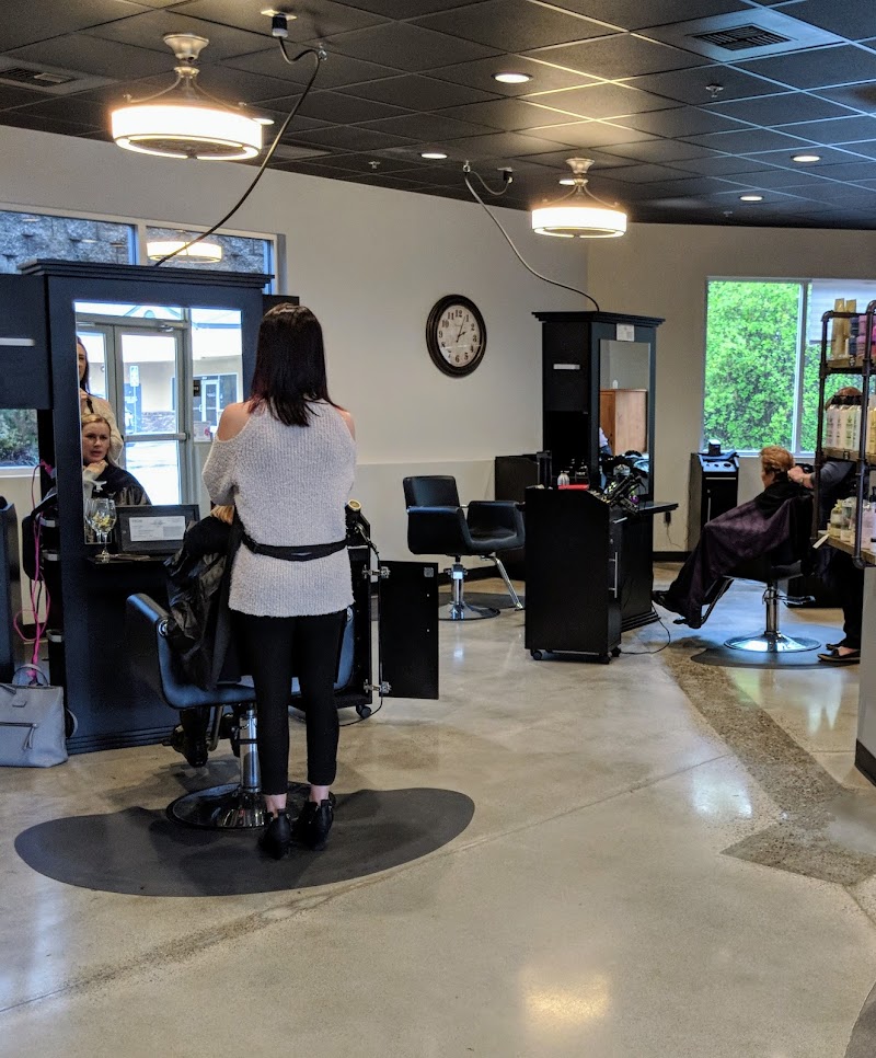 Grit Murphy with Fine Arts Salon and Spa Shingle Springs - Day Spa in Shingle Springs