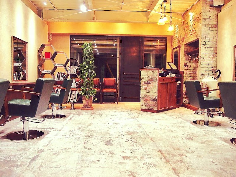 Hair wizards Minami Ward, Yokohama City - Day Spa in Minami Ward, Yokohama City