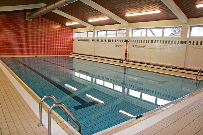 Hallenschwimmbad u Sauna Scheiblingkirchen-Thernberg - Day Spa in Scheiblingkirchen-Thernberg