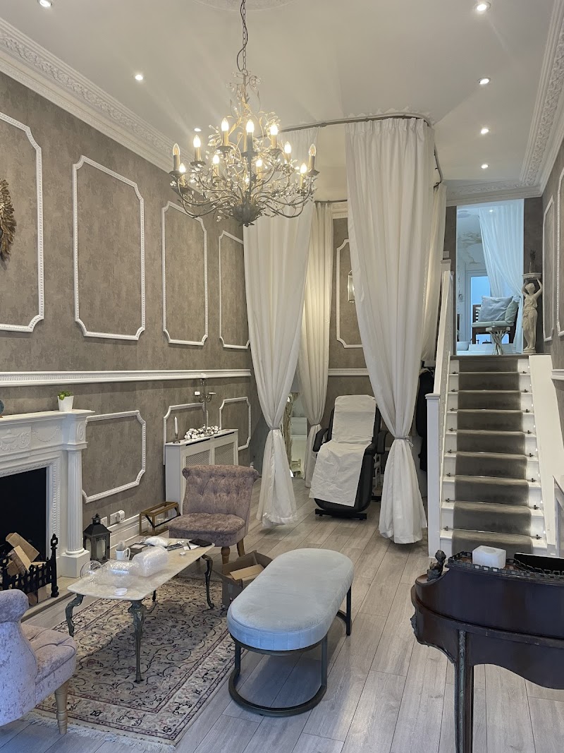 Halo The Beauty Retreat London - Wellness Retreat in London