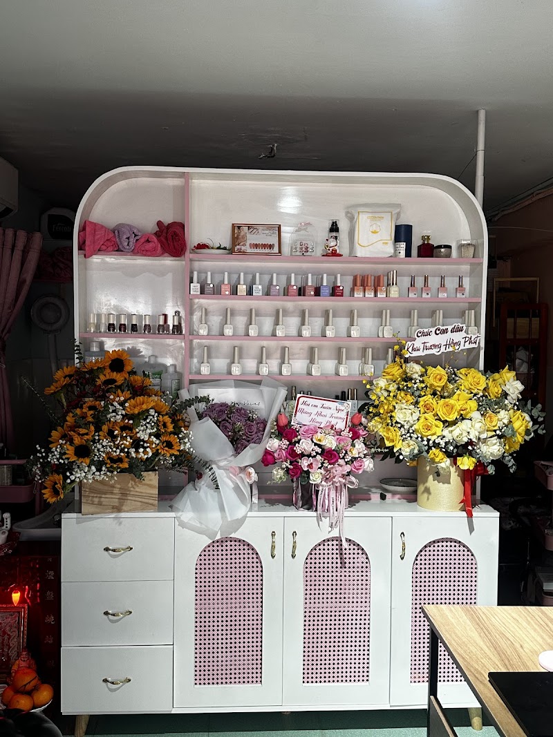Hạnh Nguyễn Hair Nail Spa Makeup Quận Bình Thạnh - Day Spa in Quận Bình Thạnh