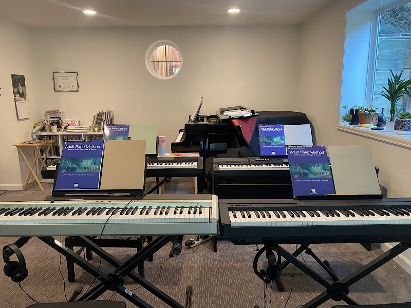 Hanna Aparo Piano Studio Long Beach - Day Spa in Long Beach