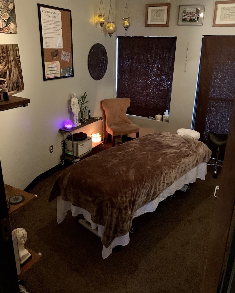 Hannah Massage Therapy Quincy - Day Spa in Quincy