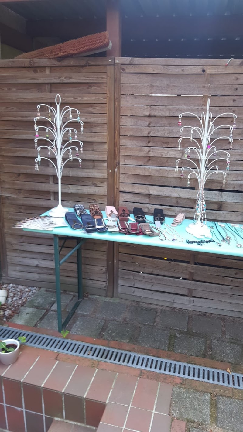 Happy Body and Soul  Hawaiianische Ölmassage Fußreflexzonenmassage Berlin - Day Spa in Berlin