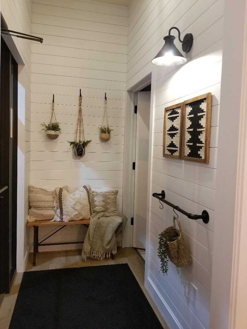 Happy Friday Menasha - Day Spa in Menasha