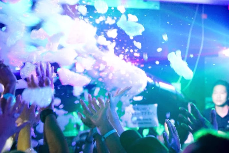 HAPPY Mondayz Fukuoka City Hakata Ward - Day Spa in Fukuoka City Hakata Ward