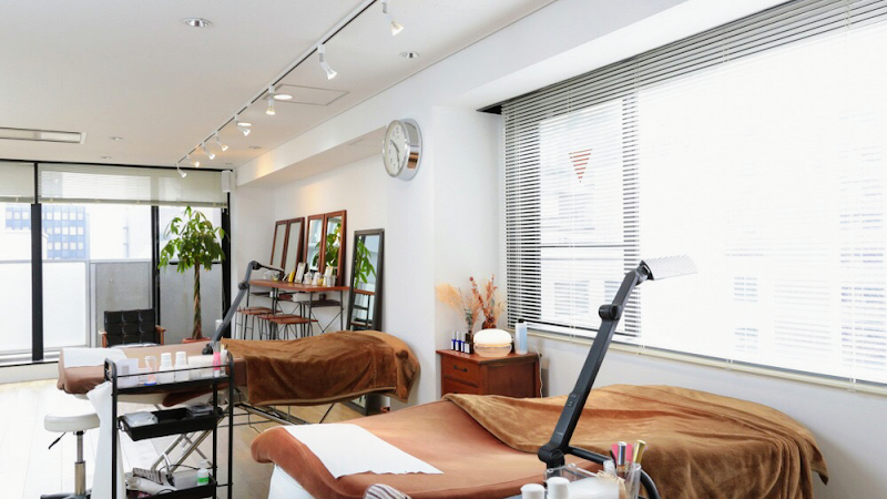 HARP Eyelash & Nail Shimogyo Ward, Kyoto City - Day Spa in Shimogyo Ward, Kyoto City