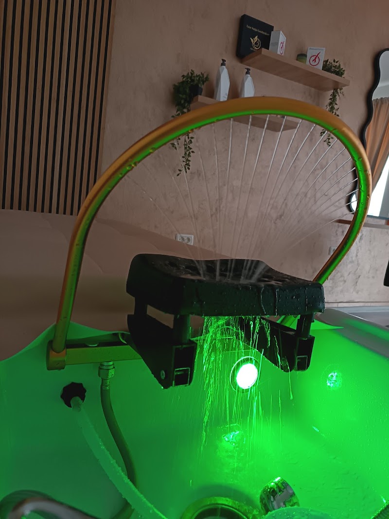 Head Spa by Dinka Istria