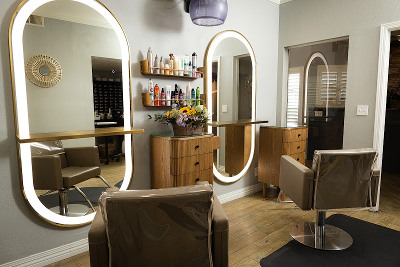 Headlines Salon & Spa Yuba City - Day Spa in Yuba City