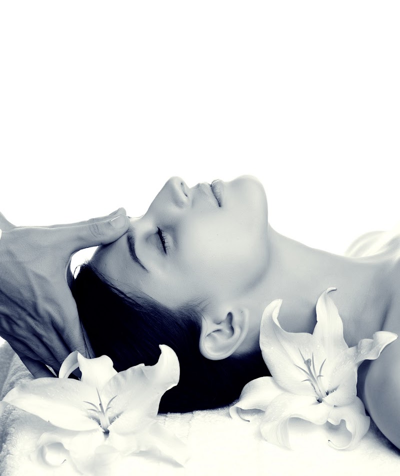 Healing Hands Whistler - Medical Spa in Whistler