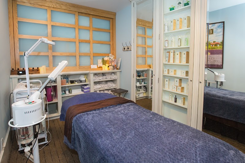 Healing Oasis Long Beach - Day Spa in Long Beach