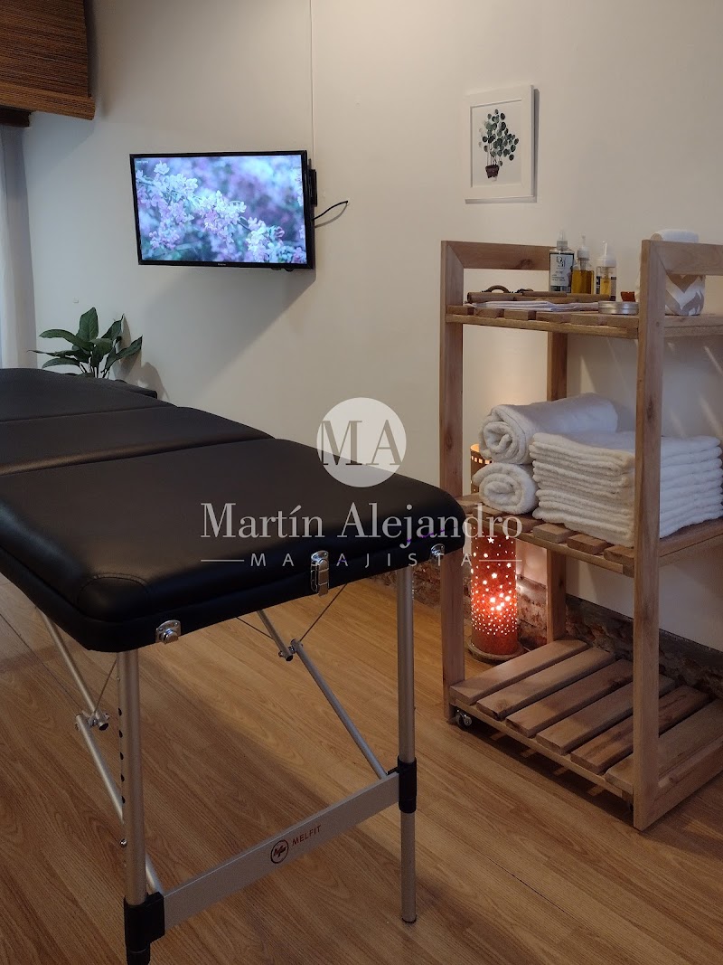 Héctor Alejandro Masajista en Santa Fe - Day Spa in Santa Fe