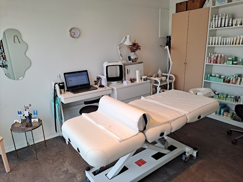 Helse Massage Karlslunde - Day Spa in Karlslunde