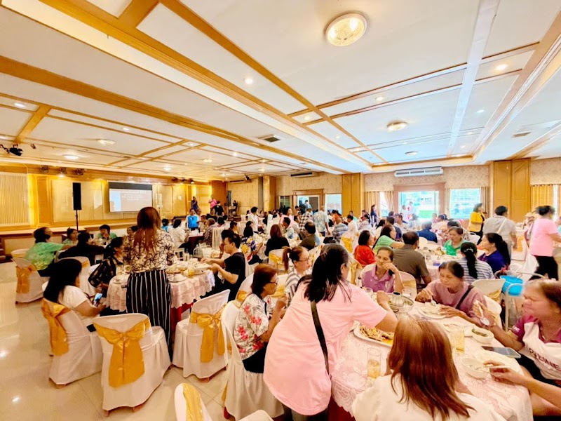 Herbal Oven behind Roi Et Central Stadium - Day Spa in Roi Et