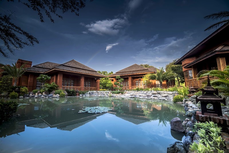 Heritage Bagan Hotel