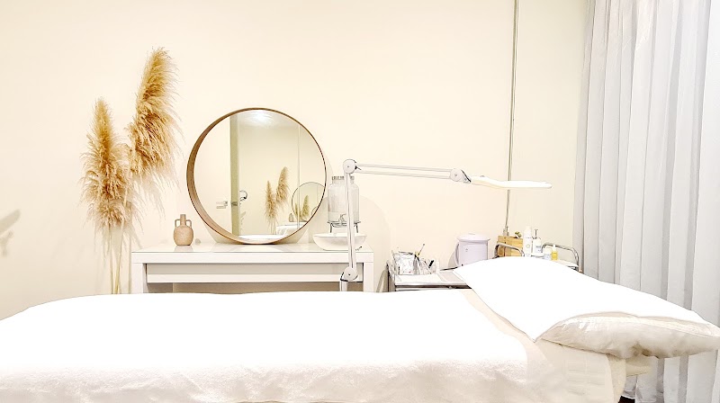 Hills Holistic Spa Gables - Day Spa in Gables