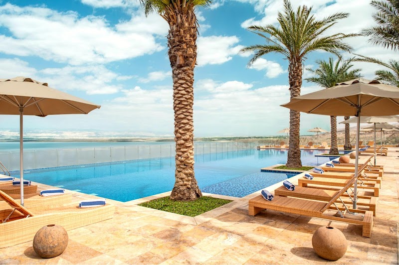 Hilton Dead Sea Resort & Spa - Resort Spa in Dead Sea