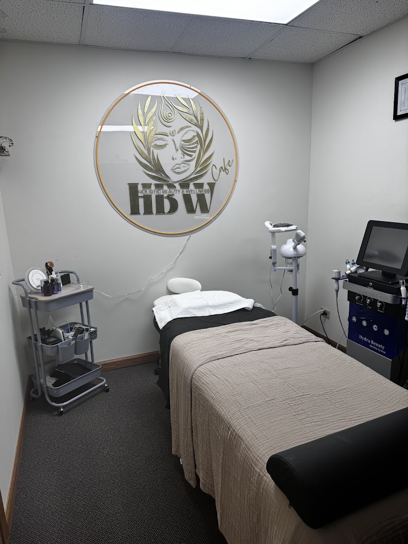 Holistic Beauty and Wellness Cafe Flossmoor - Wellness Retreat in Flossmoor