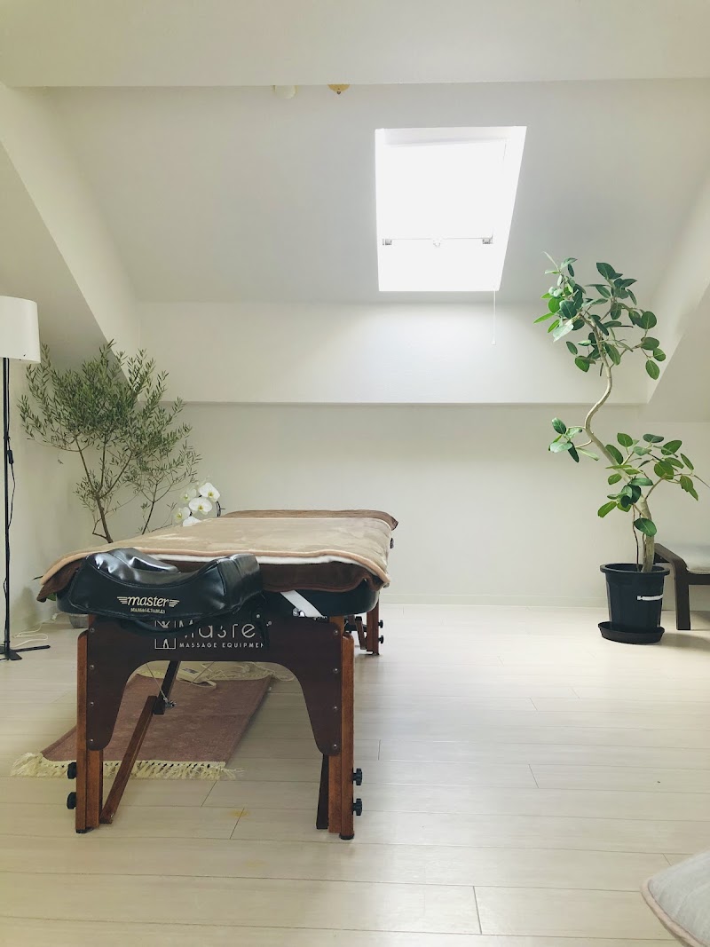 Holistic Rounge Tokyo - Day Spa in Tokyo