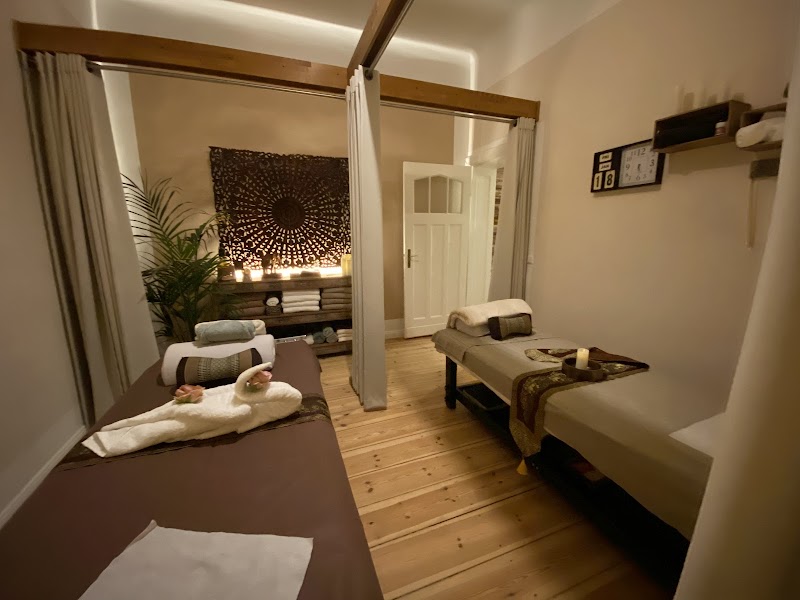 Home of Balance - Massage by Coiffeur Sisters Berlin - Day Spa in Berlin