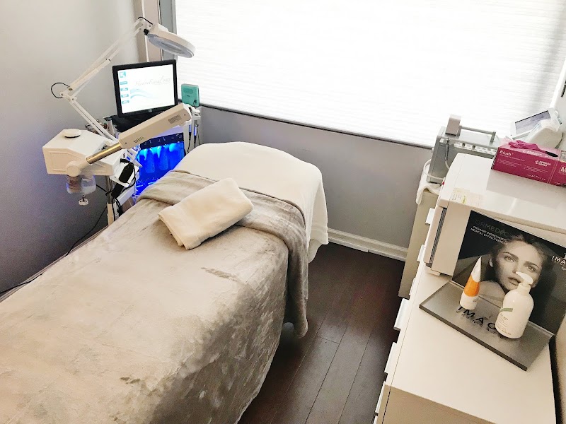 Honolulu Spa And Wellness - Oahu - Medical Spa in Oahu