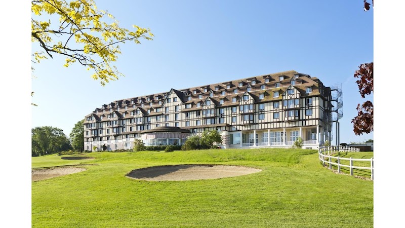 Hôtel Barrière L'Hôtel du Golf Deauville - Resort Spa in Deauville