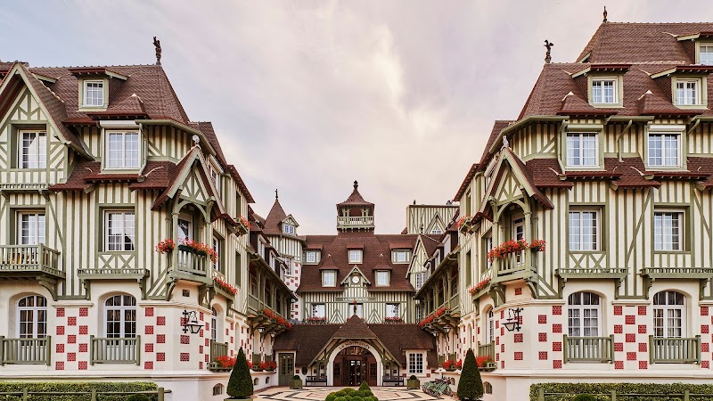 Hotel Barrière Le Normandy Deauville - Hotel Spa in Deauville
