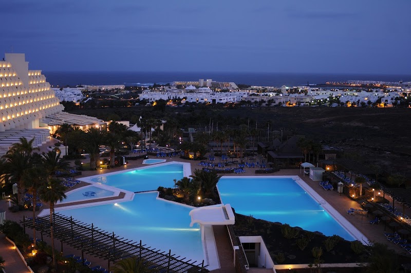 Hotel Beatriz Costa & Spa Lanzarote - Resort Spa in Lanzarote