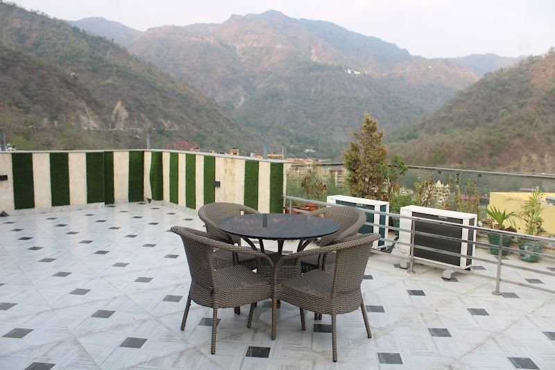 Hotel Dream Inn | BEST HOTEL | BEST RESTAURANT BEST SPA | IN RISHIKESH Rishikesh - Hotel Spa in Rishikesh