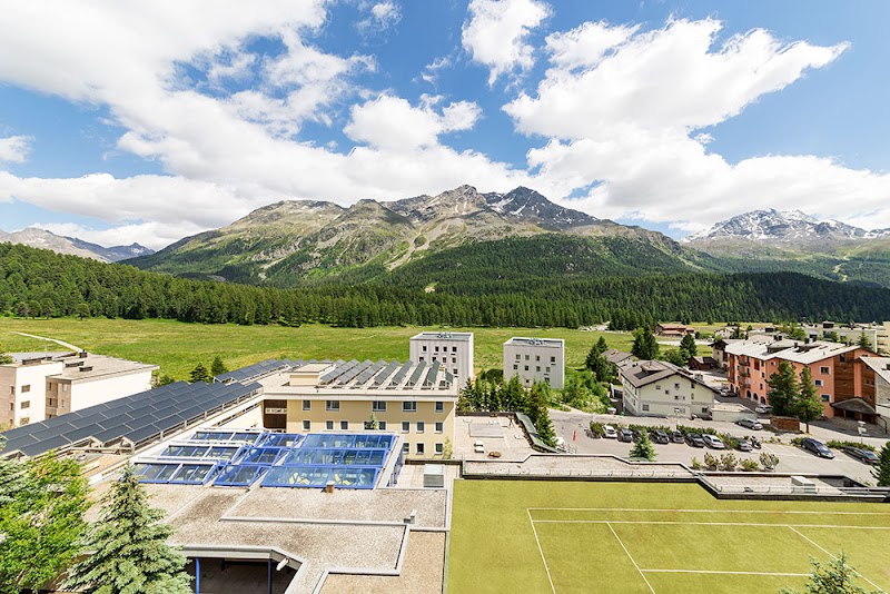Hotel Europa Suites AG / St. Moritz - Hotel Spa in St. Moritz