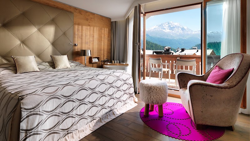 Hotel Giardino Mountain St. Moritz - Hotel Spa in St. Moritz