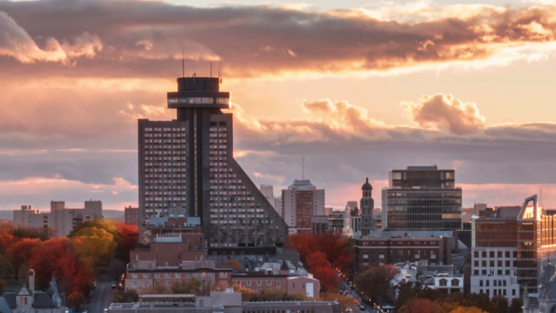 Hôtel Le Concorde Québec Quebec City - Hotel Spa in Quebec City