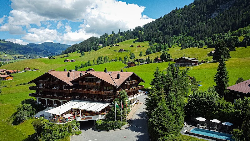 Hotel Le Grand Chalet Gstaad - Hotel Spa in Gstaad