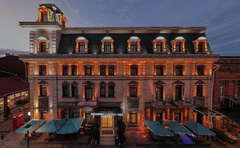 Hotel London 1889 & Casino Batumi - Hotel Spa in Batumi