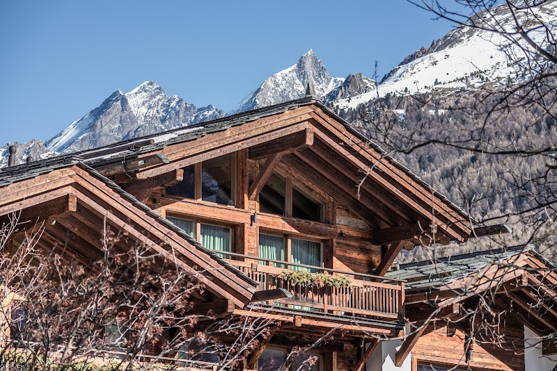 Hotel Matterhorn Lodge Zermatt - Resort Spa in Zermatt