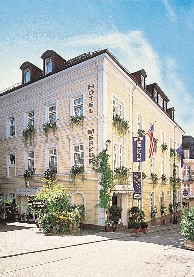 Hotel MERKUR - Baden-Baden - Hotel Spa in Baden-Baden