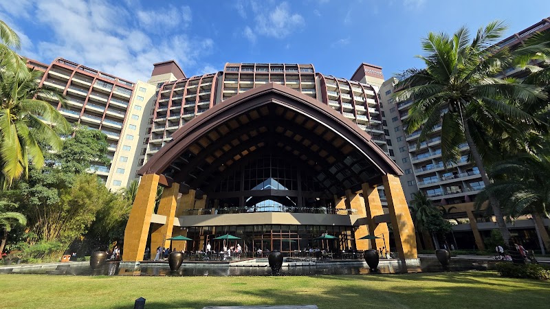 Hotel Pullman Oceanview Sanya Bay Resort & Spa - Resort Spa in Sanya