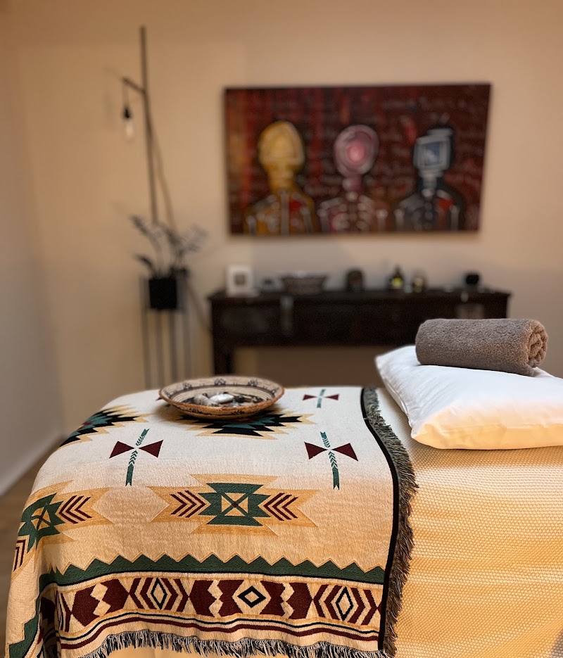 Brighton hózhó Wellness | Massage | Lifestyle