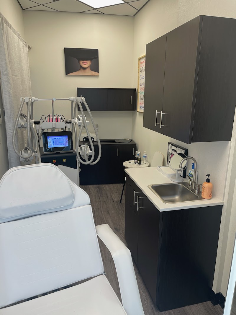 Hyaluron Spa & Cryotherapy Solutions Centerville - Day Spa in Centerville