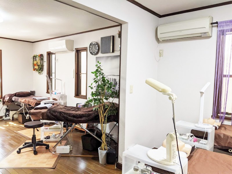 Ifl Beauty College Urawa Main School Saitama City Urawa Ward - Day Spa in Saitama City Urawa Ward