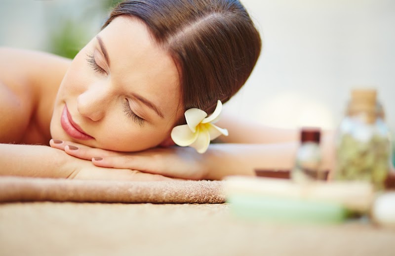 Illuminations Massage and Spa Leominster photo