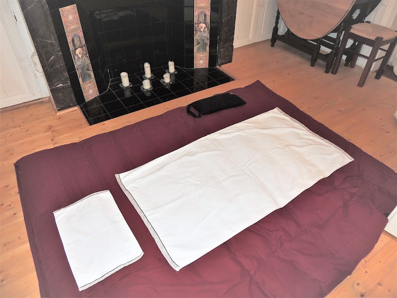 Ingrid Shiatsu et bien-être Dierre - Day Spa in Dierre