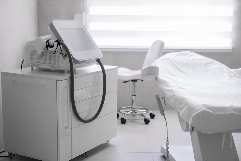 Institut de Soin du Visage Simone Moulai Limoges - Day Spa in Limoges