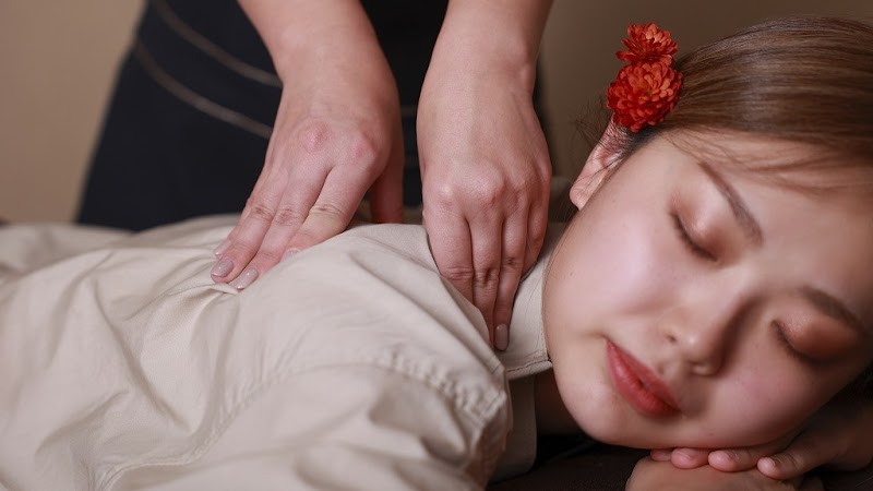 IRORI SPA Hotel Yuraku Kyoyasaka Kyoto - Medical Spa in Kyoto