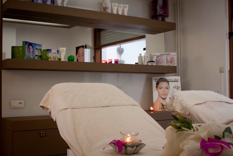 Isabelle de Broux - Instant Zen Esneux - Day Spa in Esneux