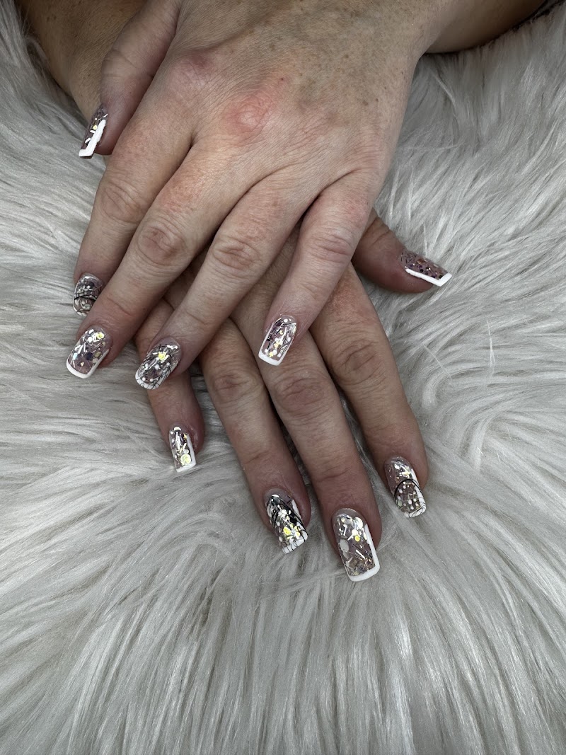 Island Day Spa Nail Lounge Mobile - Day Spa in Mobile