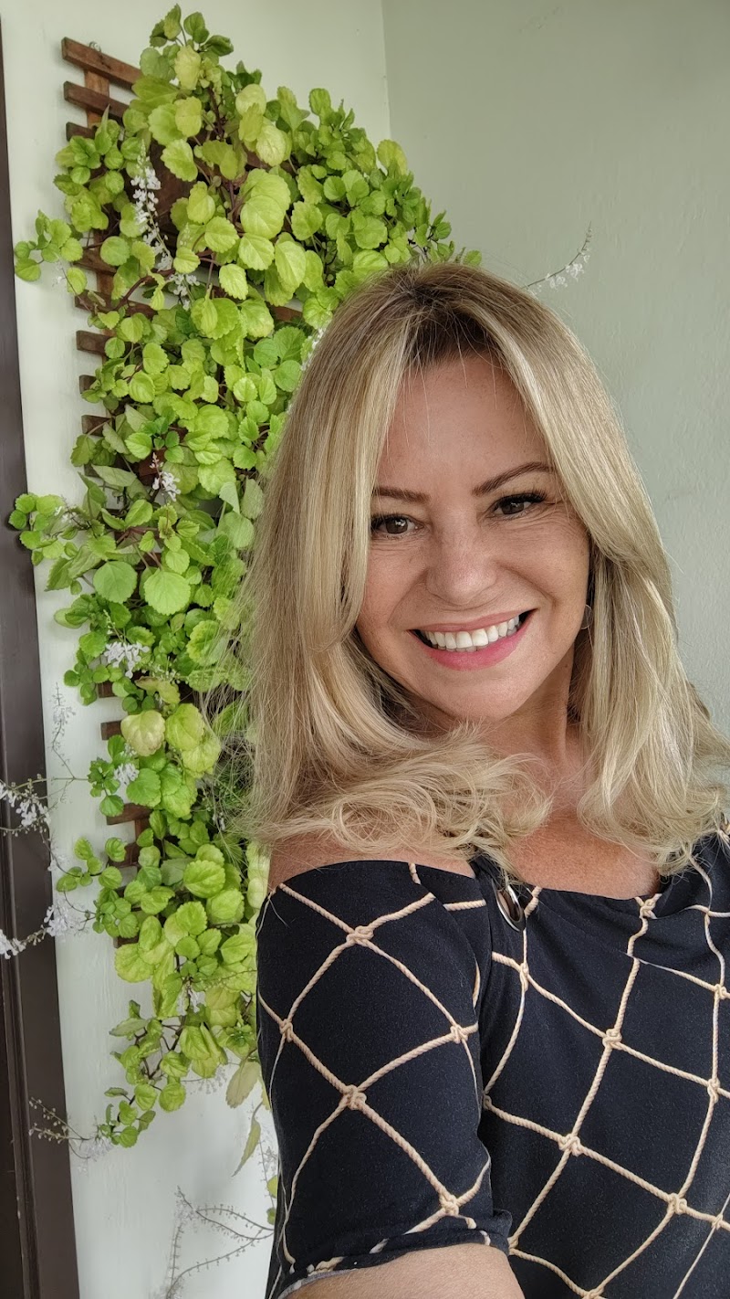 Ita Miranda Cabeleireira Joinville - Day Spa in Joinville