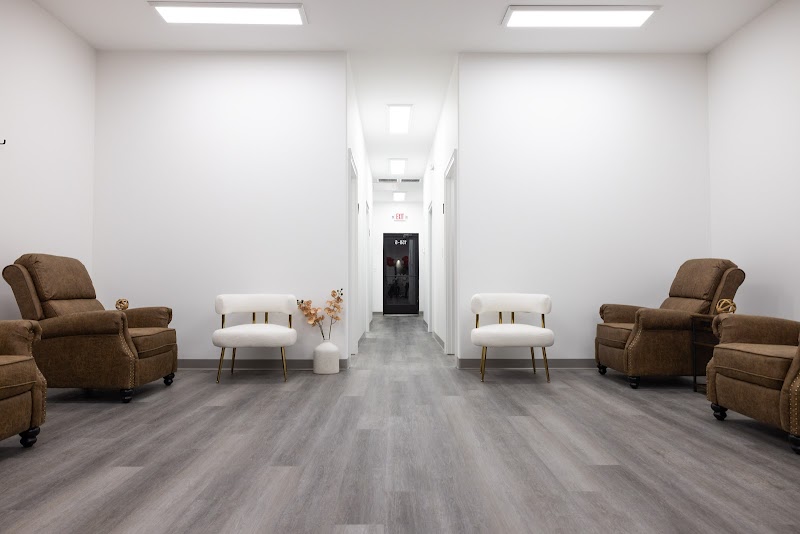 IV Lounge CT: IV Therapy, Hydration Drips, Weight Loss Injections South Windsor - Day Spa in South Windsor