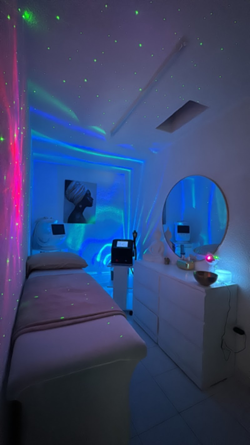 Iviunique Diseño De Imagen Y SPA Cuautitlán Izcalli - Day Spa in Cuautitlán Izcalli