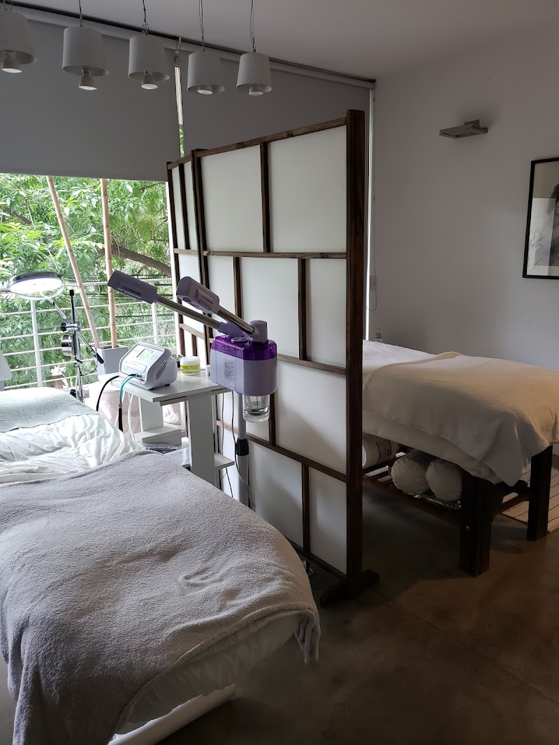 Jackie Walters wellness studio Ciudad de Buenos Aires - Wellness Retreat in Ciudad de Buenos Aires